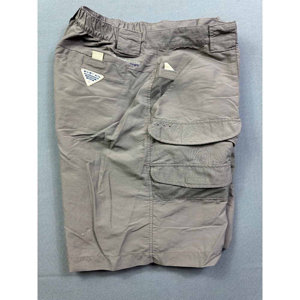 Columbia PFG Men's Gray Cargo Fishing Shorts Omni-Shade 34w 10L FM 4539‎